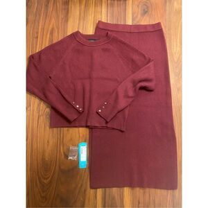 Fortune + Ivy Women's Burgundy Annella Fitted Ribbed Top & Skirt Set Small NWT